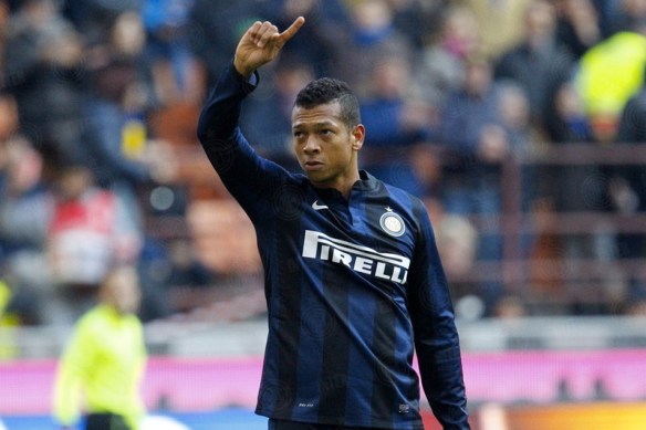 Chiedo venia: Guarin ne capisce, e pure di brutto: eccolo avvertire la folla dopo il gol "No, raga, oggi non vinciamo"