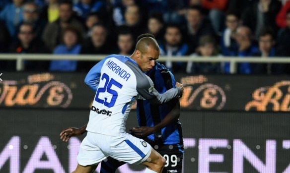 BD52B296-7D01-4B7D-9DAA-539AFA305D9E