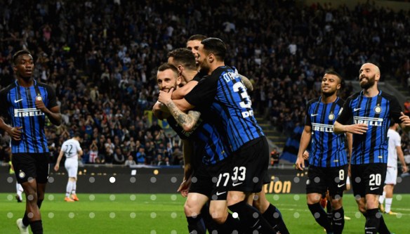 BD82AFE6-4C84-4782-BBA9-DDCDB86E8B2D