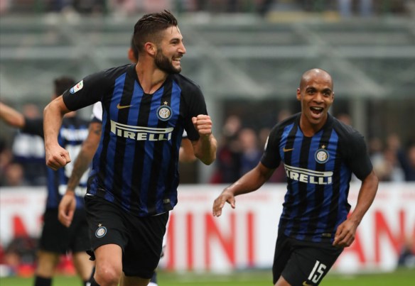 EA25C112-1684-4D1C-8AEE-D6A20AA6FDA6